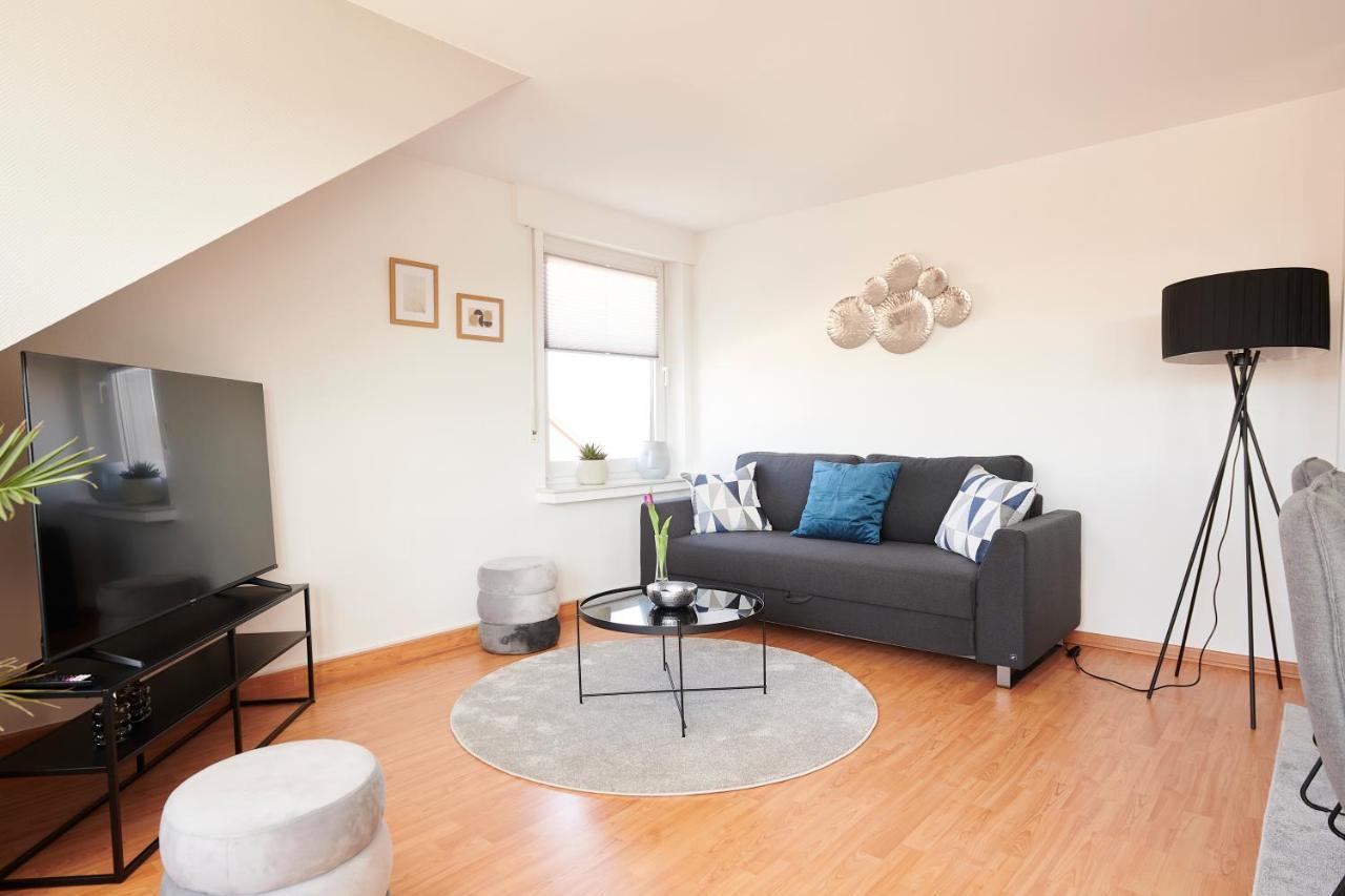 Ferienwohnung Grosszuegig & Stilvoll Parkplatz ,Ruhige Lage, 5 Personen, Langzeit Paderborn Exterior foto